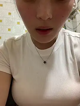 Suzu xx01 online show from May 24, 2026, 5:02 pm