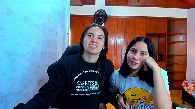 Emily and Soffy online show from April 2, 2026, 12:45 pm