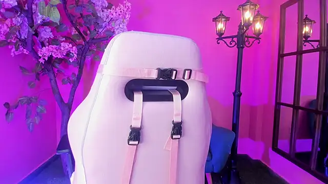 FemNoa online show from February 9, 2026, 11:19 am