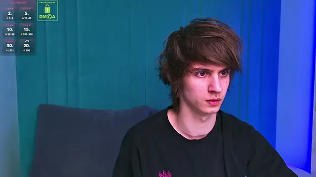 Snapshot of HoogWilder chatting on March 3, 2026, 8:16 pm HoogWilder online show from March 3, 2026, 8:16 pm