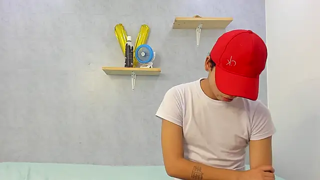 Eliotkinky online show from February 26, 2026, 4:07 pm