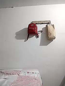 Snapshot of Katestar77 chatting on February 27, 2026, 9:36 pm Katestar77 online show from February 27, 2026, 9:36 pm