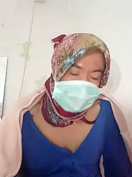 turbanlim07 online show from February 14, 2026, 3:18 am