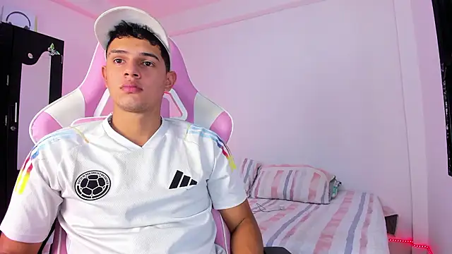 Adrian Prime  online show from February 17, 2026, 6:27 pm