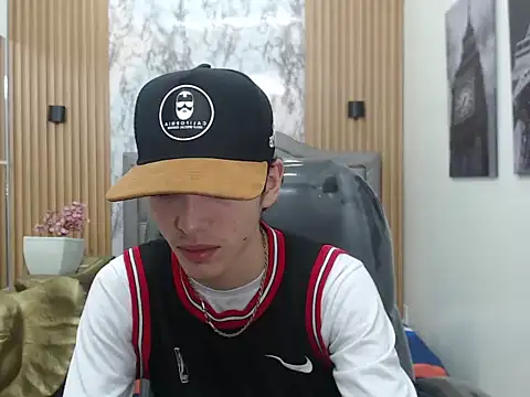 Asher costa online show from February 6, 2026, 7:10 pm