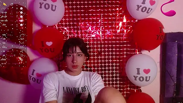 kitty Gothic online show from February 14, 2026, 6:41 pm