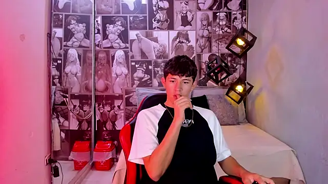 Christian Foxx online show from April 7, 2026, 1:57 pm