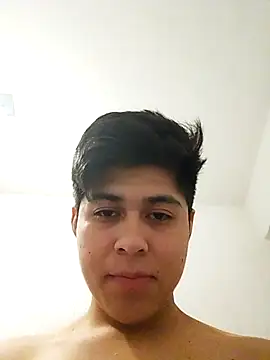 dark0p12 online show from February 15, 2026, 8:46 am