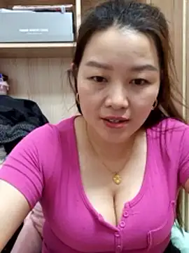Snapshot of Jennie_dogy chatting on May 20, 2026, 2:25 pm Jennie dogy online show from May 20, 2026, 2:25 pm