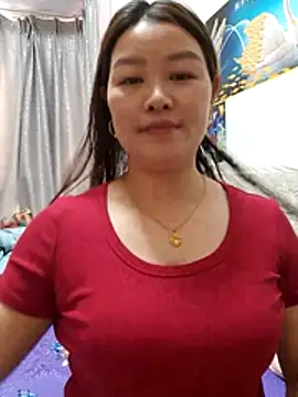 Snapshot of Jennie_dogy chatting on April 24, 2026, 2:02 am Jennie dogy online show from April 24, 2026, 2:02 am
