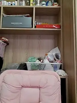 Snapshot of Jennie_dogy chatting on June 5, 2026, 2:49 am Jennie dogy online show from June 5, 2026, 2:49 am