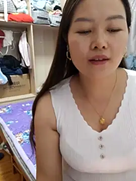 Snapshot of Jennie_dogy chatting on April 23, 2026, 6:31 am Jennie dogy online show from April 23, 2026, 6:31 am