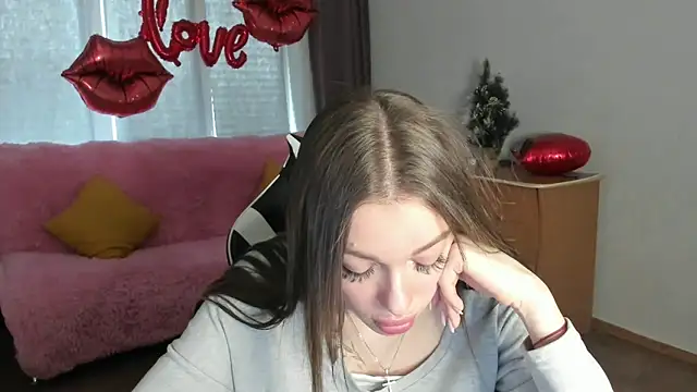 CandyGyrl online show from March 26, 2026, 9:07 am