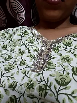 Snapshot of komalsharma99 chatting on June 4, 2026, 6:12 pm komalsharma99 online show from June 4, 2026, 6:12 pm