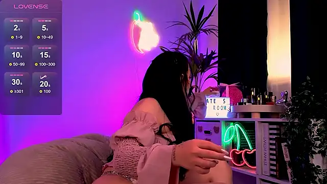 KatherineSwan online show from February 22, 2026, 5:25 pm