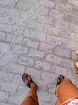 x couple2 online show from February 22, 2026, 2:36 am