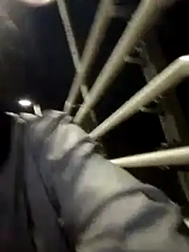 Andres sant  online show from March 28, 2026, 2:12 am