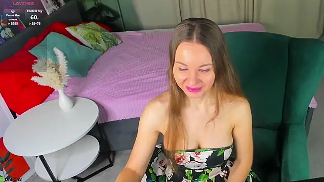 Snapshot of Katrina_Jones_ chatting on March 2, 2026, 3:29 am Katrina Jones online show from March 2, 2026, 3:29 am