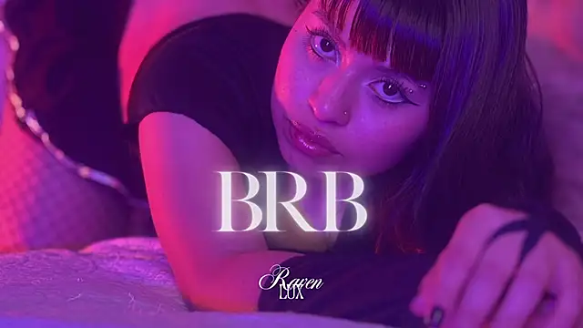 Snapshot of Raven_Luxx chatting on February 27, 2026, 2:01 am Raven Luxx online show from February 27, 2026, 2:01 am