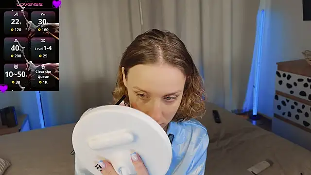 Mao-miu online show from April 16, 2026, 1:45 pm