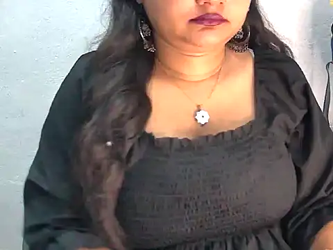 Saniya K2 online show from April 28, 2026, 5:39 pm