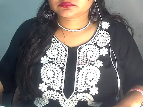 Saniya K2 online show from March 4, 2026, 6:04 pm