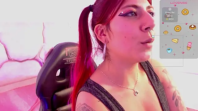 Sashaa tay online show from February 18, 2026, 7:10 pm