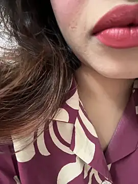 riya sharma11 online show from March 9, 2026, 5:05 pm