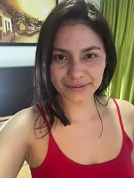 Snapshot of rox_luxury_tf chatting on May 22, 2026, 12:19 am rox luxury tf online show from May 22, 2026, 12:19 am