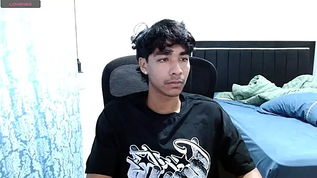 Pedestal diamant online show from March 13, 2026, 12:15 am