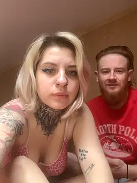 Snapshot of AllisonXAlfred chatting on March 3, 2026, 9:05 am AllisonXAlfred online show from March 3, 2026, 9:05 am