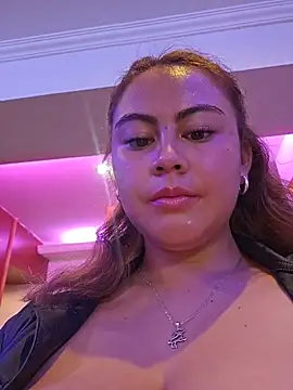 Mari-98 online show from April 18, 2026, 7:07 pm