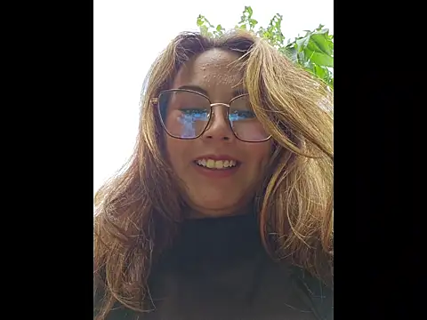 Mari-98 online show from July 5, 2026, 9:43 pm