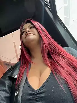 Lia-Moon77 online show from July 19, 2026, 4:26 pm