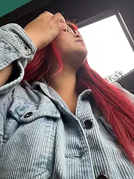 Lia-Moon77 online show from February 24, 2026, 7:04 pm