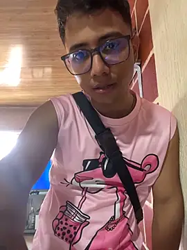 Snapshot of Gael_Velaryx chatting on May 19, 2026, 5:53 pm Gael Velaryx online show from May 19, 2026, 5:53 pm