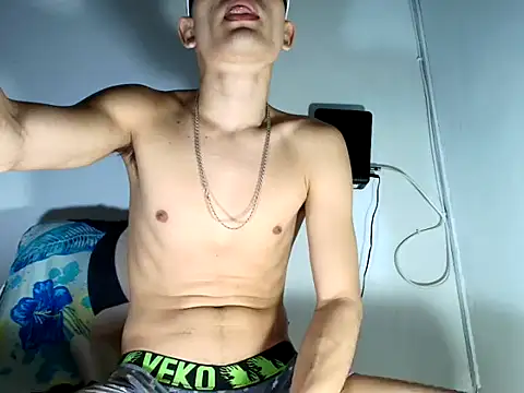 Jesshot bigcock20cm online show from March 19, 2026, 9:42 am