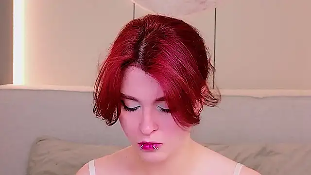 Milana Bold online show from July 21, 2026, 8:32 pm