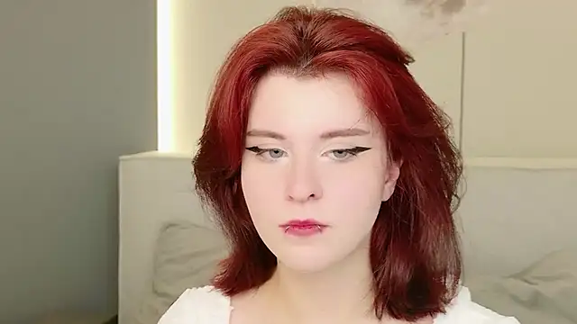 Milana Bold online show from July 23, 2026, 8:27 pm