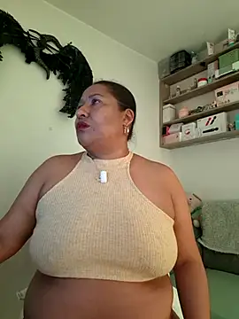 Snapshot of Nyomi_browm chatting on May 21, 2026, 3:53 pm Nyomi browm online show from May 21, 2026, 3:53 pm