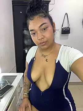 Snapshot of big_booty_girl chatting on February 16, 2026, 1:26 am big booty girl online show from February 16, 2026, 1:26 am