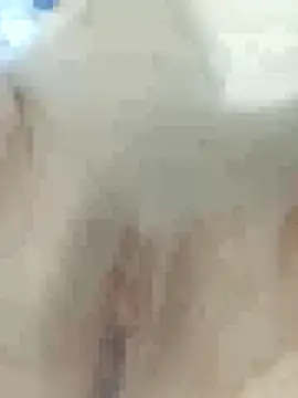 YOONIEcah online show from February 9, 2026, 6:11 am