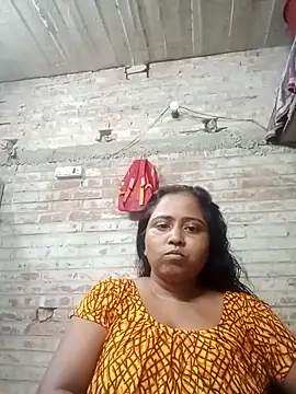 Snapshot of Puja_9999 chatting on July 11, 2026, 12:05 pm Puja 9999 online show from July 11, 2026, 12:05 pm