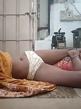 Sweet-runi online show from March 29, 2026, 2:57 am