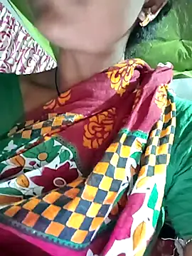 Snapshot of Sweet-runi chatting on February 11, 2026, 4:07 pm Sweet-runi online show from February 11, 2026, 4:07 pm