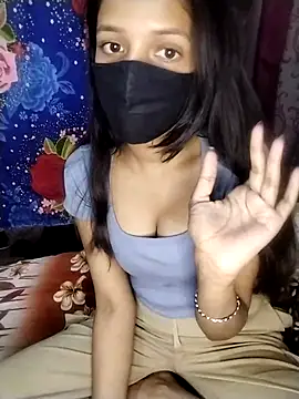 Naina-hott online show from February 5, 2026, 6:26 pm