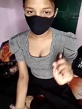 Naina-hott online show from February 20, 2026, 8:11 pm