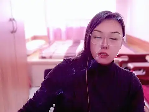 yingying1222 online show from March 7, 2026, 1:01 am