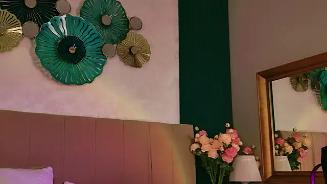 Beckie White online show from March 12, 2026, 8:46 pm