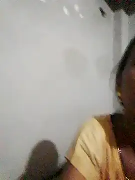 Snapshot of Anamika-Devi chatting on July 9, 2026, 5:01 pm Anamika-Devi online show from July 9, 2026, 5:01 pm